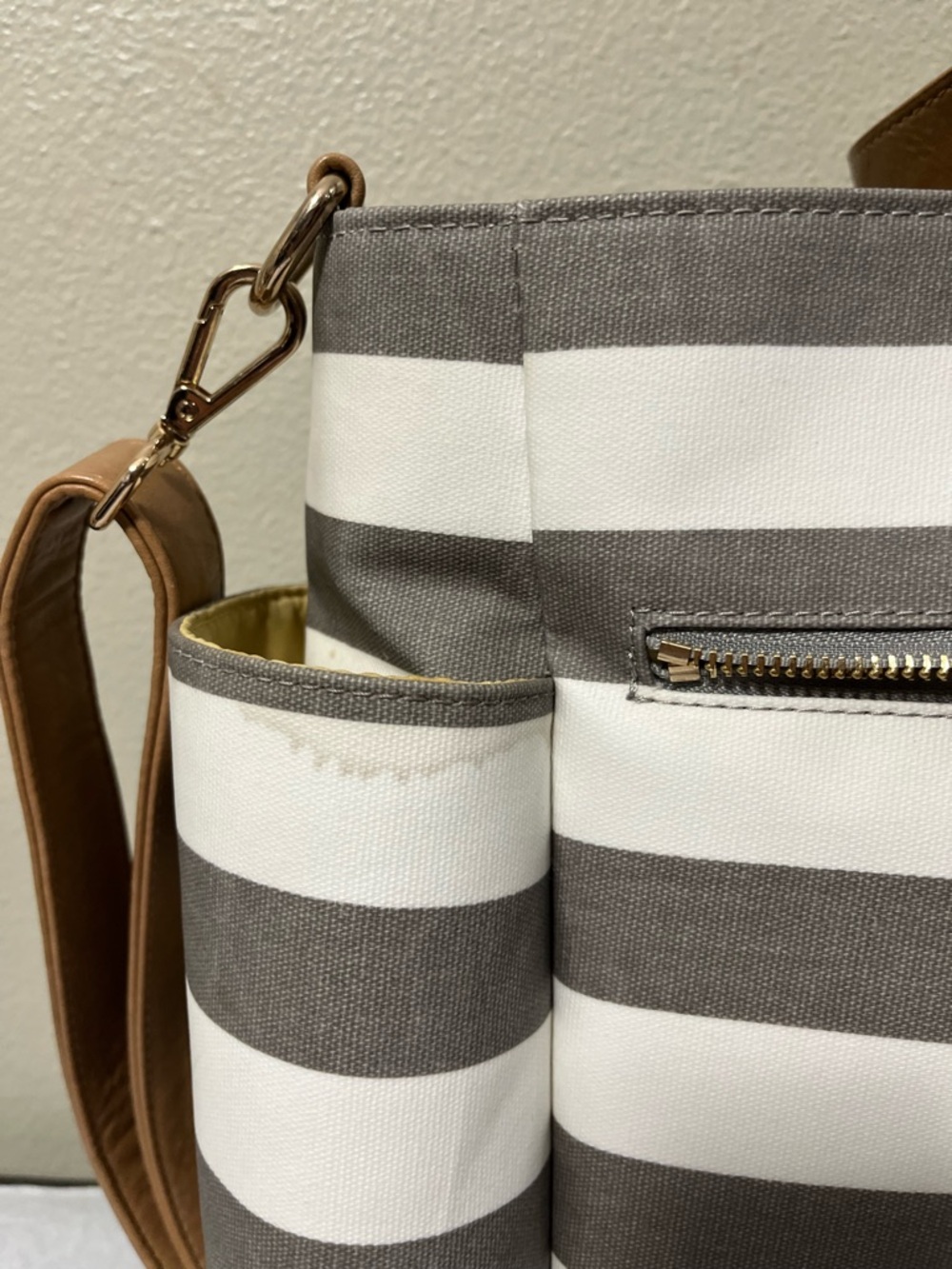White Elm Aquila Tote Gray White Striped Canvas Diaper Work Bag Crossbody - Picture 5 of 16